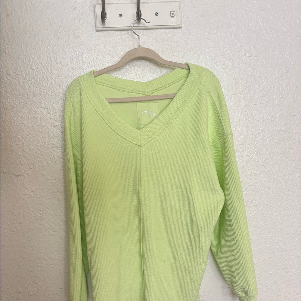 Aerie Lime Green V-Neck Sweater
